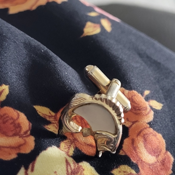 🌟Gem cuff links vintage 2 plus one fish cuff link - Picture 2 of 8